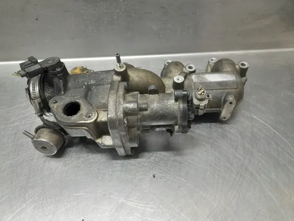 Colector de admisión FORD 1.8 TDCI OEM 4M5Q-9424-BD image 3