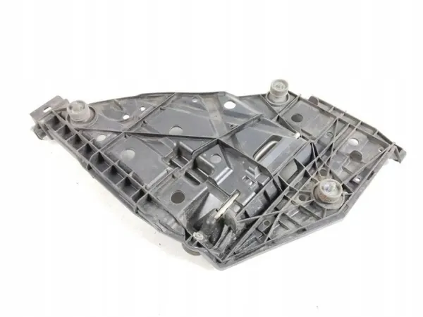 Porsche Panamera 970 vasen ajovalokiinnike OEM 97063107302 image 3