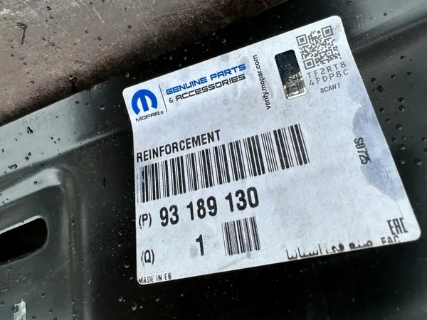 OEM 93189130 Reforço Cinto Traseiro Opel Corsa D image 3