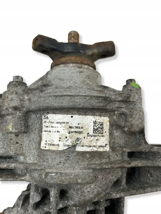 Mercedes-Benz Bakaxel Differential OEM A2473502503 image 7