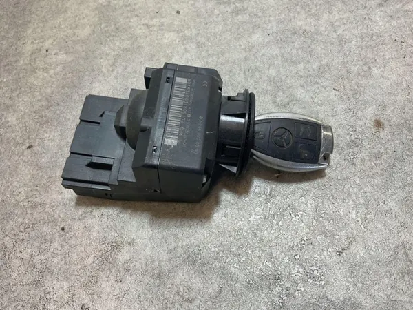 Sytytyskytkin OEM A9069008600 Mercedes Sprinterille image 2