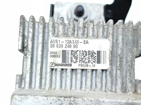 Käynnistysrele Land Rover OE AV6112A343BA image 6