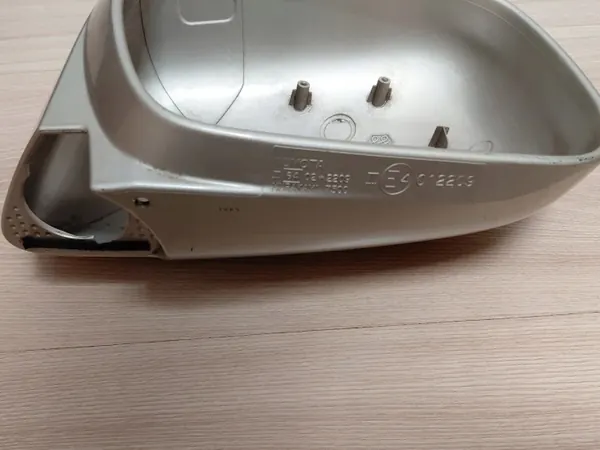 Lexus RX II Cubierta espejo derecho OEM - Usado image 5