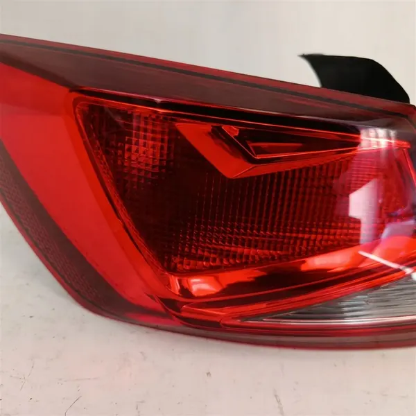 Luz Trasera Izquierda Seat Leon 3 III 5F 5F0945095B image 3
