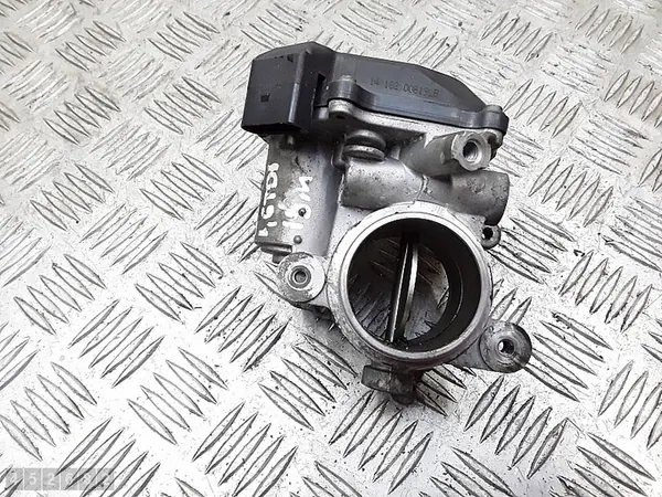 Corpo de borboleta Skoda Octavia 2015 1600tdi 04l128063p image 4