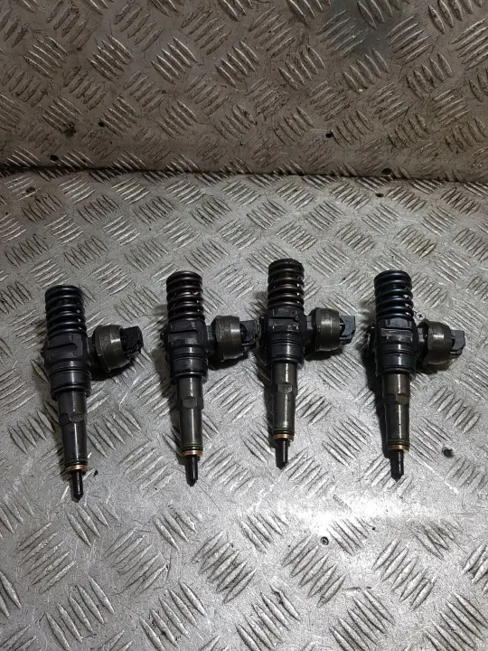 Inyector OEM 038130073AK para VW Sharan 1.9 TDI image 2