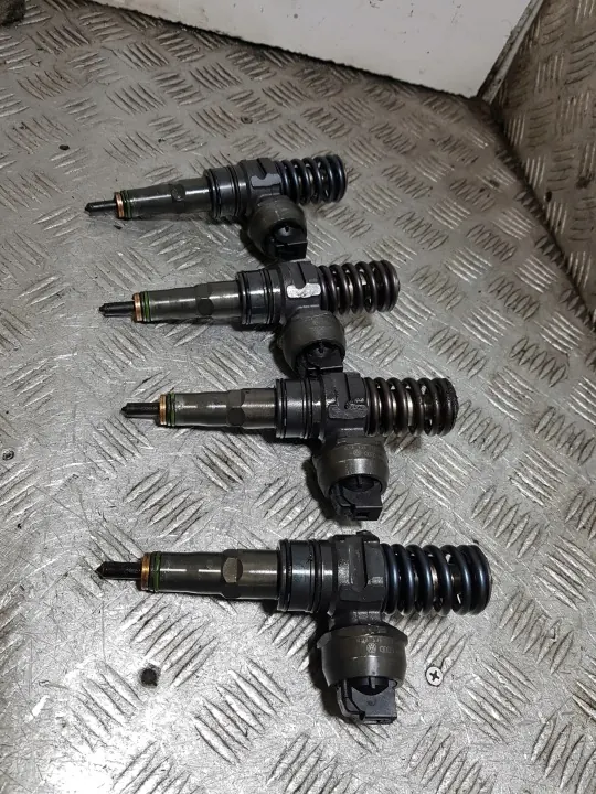 Inyector OEM 038130073AK para VW Sharan 1.9 TDI image 5