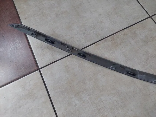 Moldura Cromada Porta-Malas - Mercedes E-Class W207 Coupe - OEM image 10