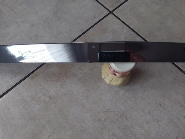 Moldura Cromada Porta-Malas - Mercedes E-Class W207 Coupe - OEM image 5