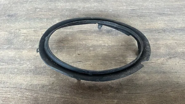 Joint de phare droit MINI F55 F56 F57 14-21 OEM 5176 7391410 image 1