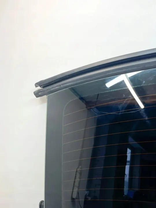 Vitre arrière OEM A2316700380 pour Mercedes SL R231 image 3