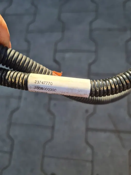 AdBlue-lämmityskaapeli OEM 23747770 Volvo Renault image 4