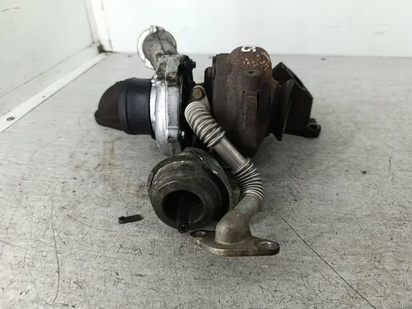 Turbocompresor con colector OEM 55211063 773720-1 image 6