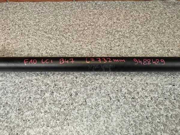 Arbre de transmission BMW F10 F11 LIFT LCI XDRIVE B47 732mm OEM 9488489 image 2