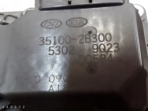 Throttle Body Hyundai Ix35 2013 1600 bensin 351002b300 image 7