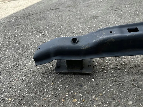 Takapuskuri vahvistus VW Caddy 2015 2K5807305 image 5