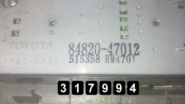 Toyota Prius Schalter OEM AM-317994 - Gebraucht image 3