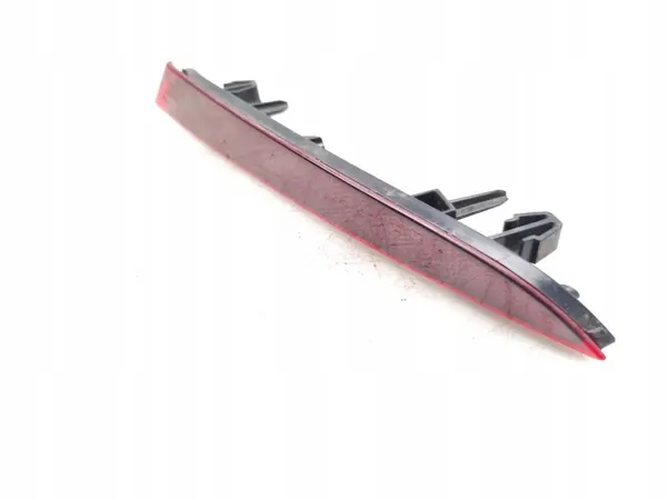 BYD Atto 3 Bakreflektor OEM SC2E-4135200 Begagnad image 10
