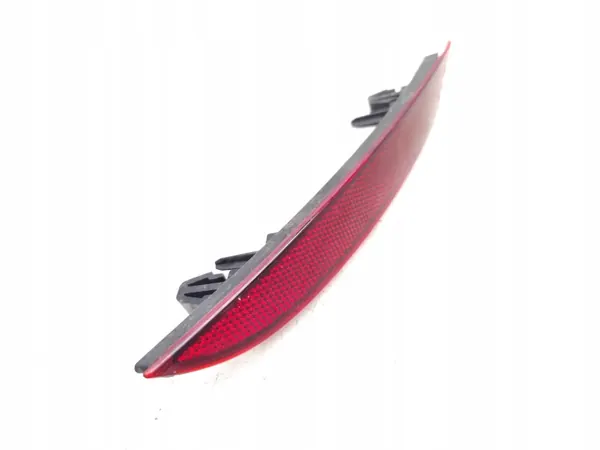 BYD Atto 3 Bakreflektor OEM SC2E-4135200 Begagnad image 3