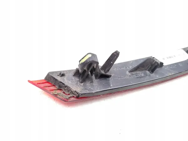 BYD Atto 3 Bakreflektor OEM SC2E-4135200 Begagnad image 6