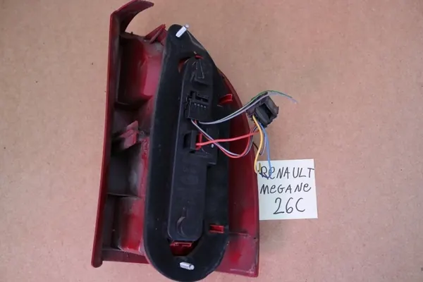 Lámpara Trasera Izquierda Renault Megane I Kombi 7700423081 image 3