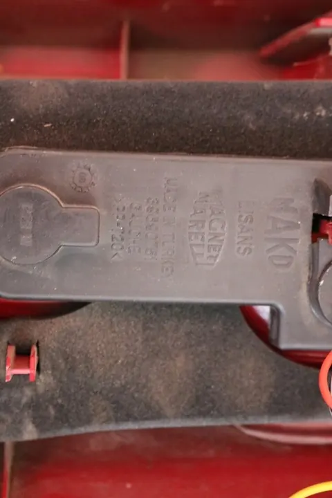 Lámpara Trasera Izquierda Renault Megane I Kombi 7700423081 image 4