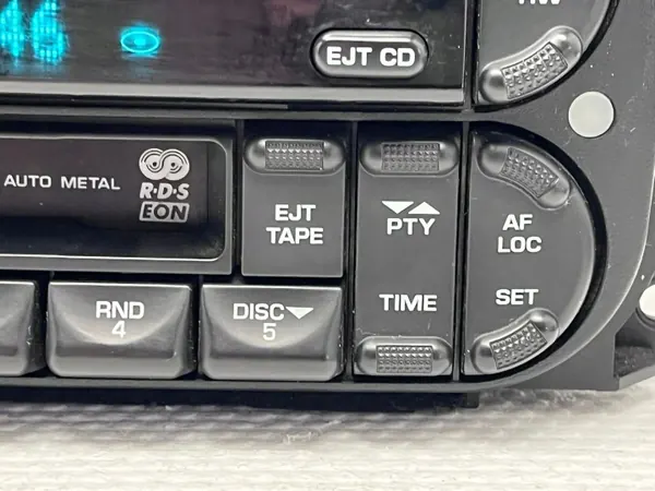 Rádio CD Jeep Grand Cherokee WJ OEM P05091601AE image 7