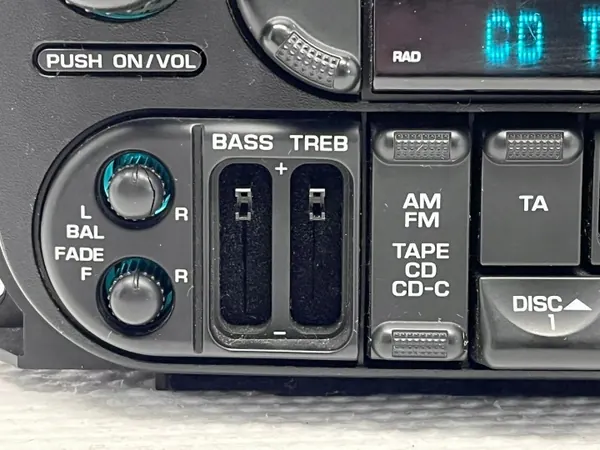 Rádio CD Jeep Grand Cherokee WJ OEM P05091601AE image 8