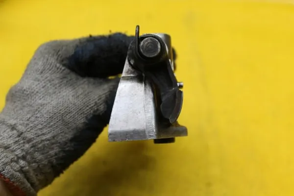 Mercedes-Benz Tryckstänger OEM 619.913 - Begagnad image 4