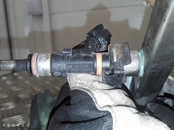 Dacia Sandero Spridare TCe 90 Bensin 166004787R image 8