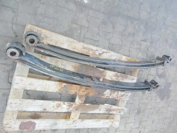 Ressort Avant OEM 123 pour Iveco Stralis 05r image 4