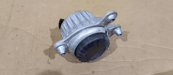 Soporte de motor Mercedes E-Class W213 A2132400800 image 3