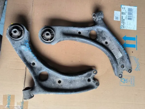 OEM 54501-D7000 Vorderer Linker Querlenker für Hyundai/Kia image 2
