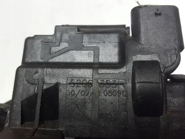 Fiat 500X 14-17 Bagagelucka Lås OEM 52065353XAUTOPX image 4