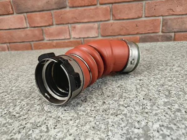 Intercooler Schlauch BMW X5 E70 X6 E71 3.0sd 3.5d image 6