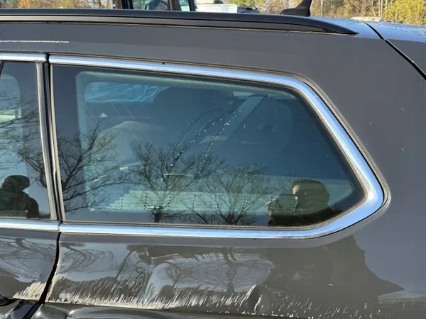 Ventana Trasera Izquierda VW Passat B8 OEM 3G9845297 image 2