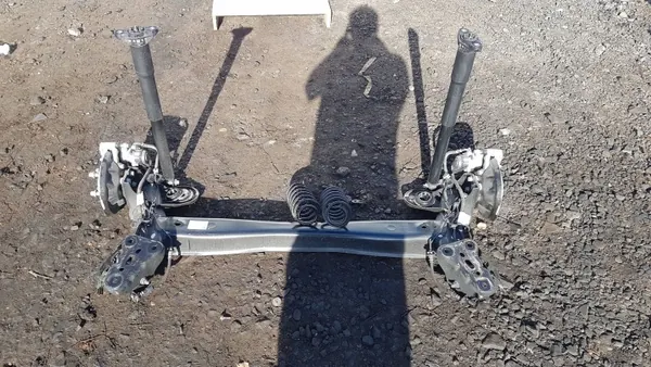 Opel Achterasbalk OEM GGC10159 - Gebruikt image 2