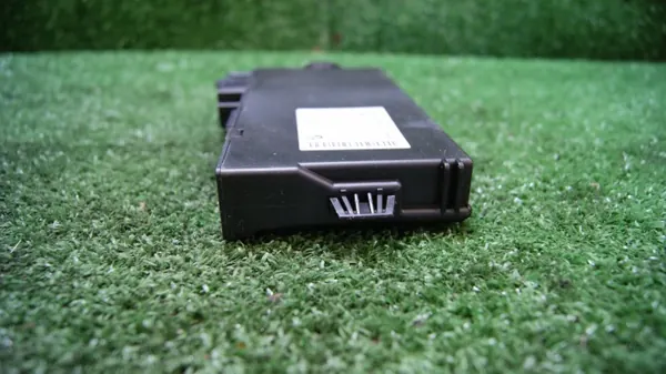 BMW Besturingsmodule OEM 6135-9226238-01 Gebruikt image 3