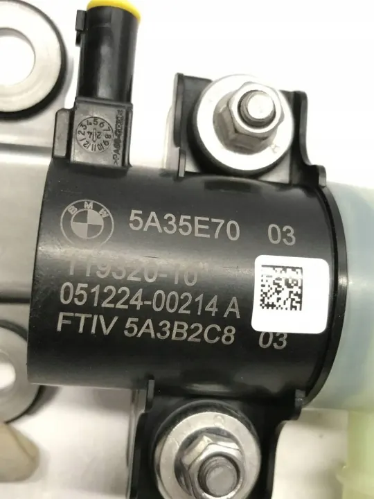 Válvula isolamento tanque BMW 5 G61 OEM 5A35E70 image 4