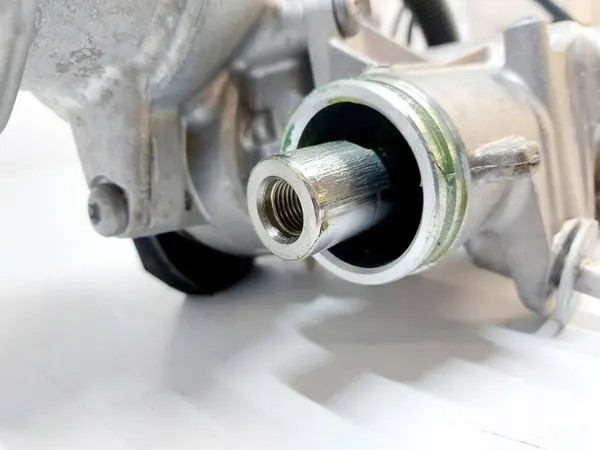 Boîtier de direction OEM 9860963580 pour Peugeot 2008 II image 4