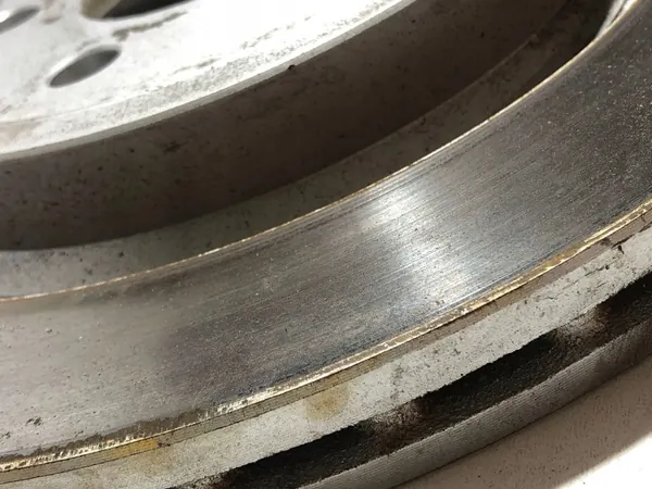 Volvo XC70 Taka jarrulevy OEM 31471832 image 6