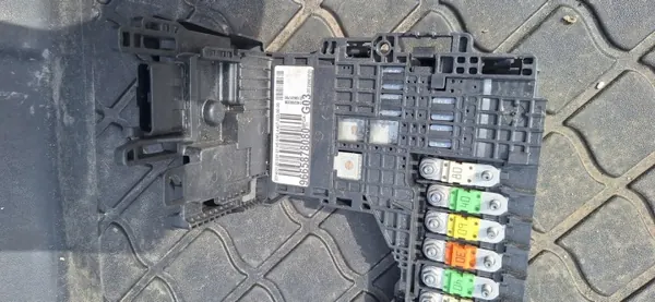 Módulo Voltaje Batería OEM 9665878080 para Peugeot 508 image 3