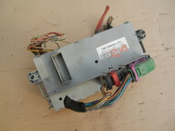 Módulo Caixa de Fusíveis OEM 1361296080 Ducato III image 4