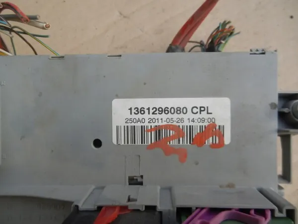 Módulo Caixa de Fusíveis OEM 1361296080 Ducato III image 5