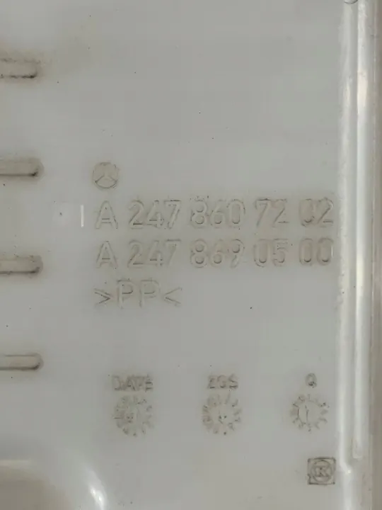 Mercedes spolarbehållare OEM A2478690500 - Begagnad image 6
