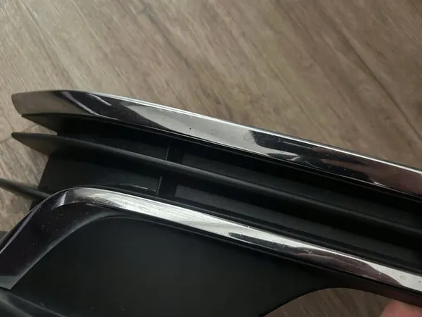 Griglia paraurti anteriore destra Volkswagen Passat B7 OEM 3AA854662A image 4