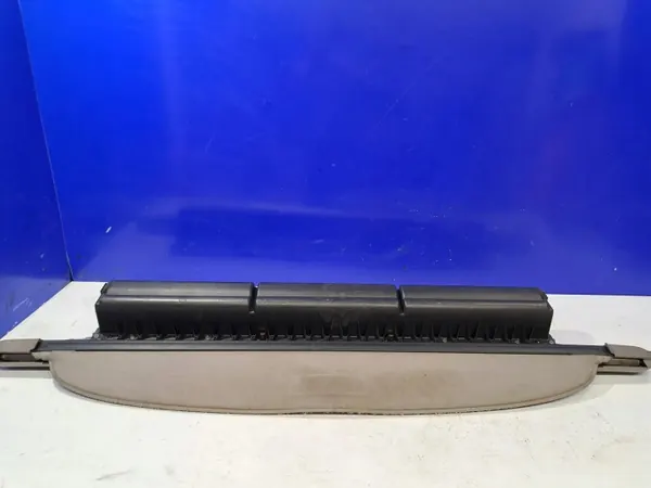 Étagre de coffre Volvo V50 OEM 39874980 - Occasion image 3
