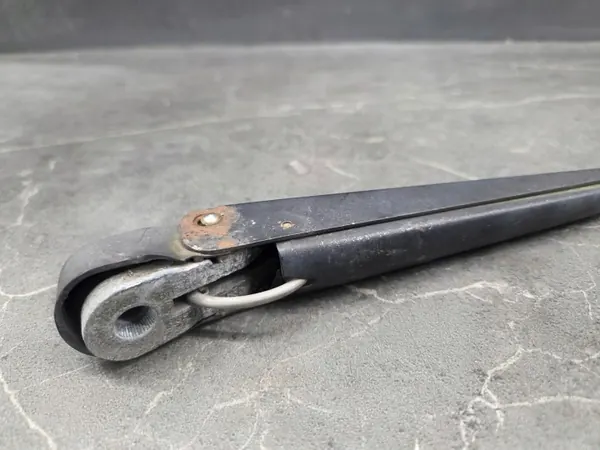 Bras d'essuie-glace gauche OEM 3399990553 Mercedes W123 image 6