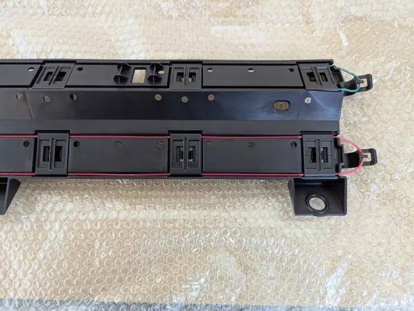 Heckklappensensor OEM 8910A-46010 für Lexus RZ 2022-2025 image 5