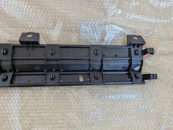 Heckklappensensor OEM 8910A-46010 für Lexus RZ 2022-2025 image 7